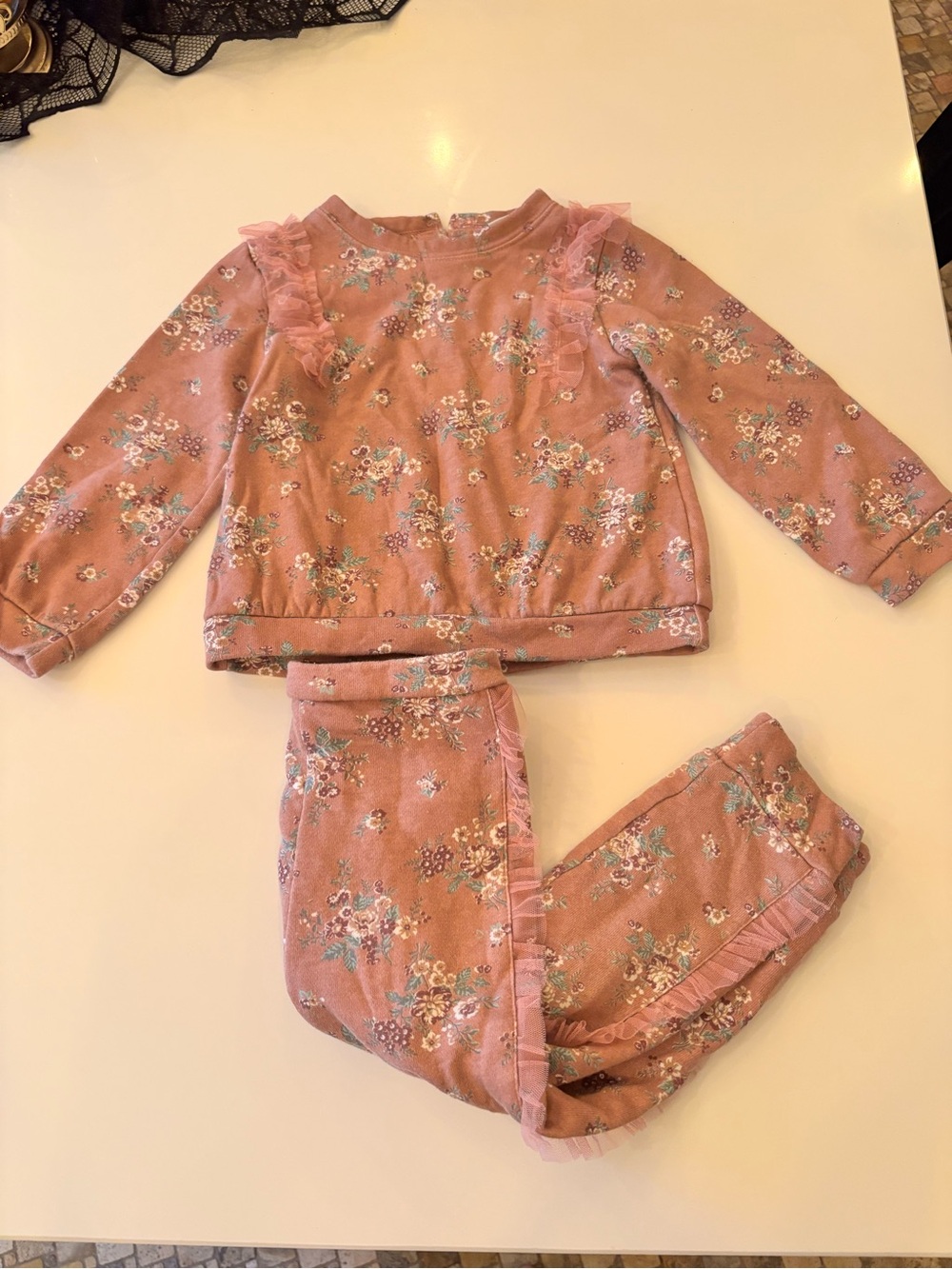Girls floral clothing set 4t